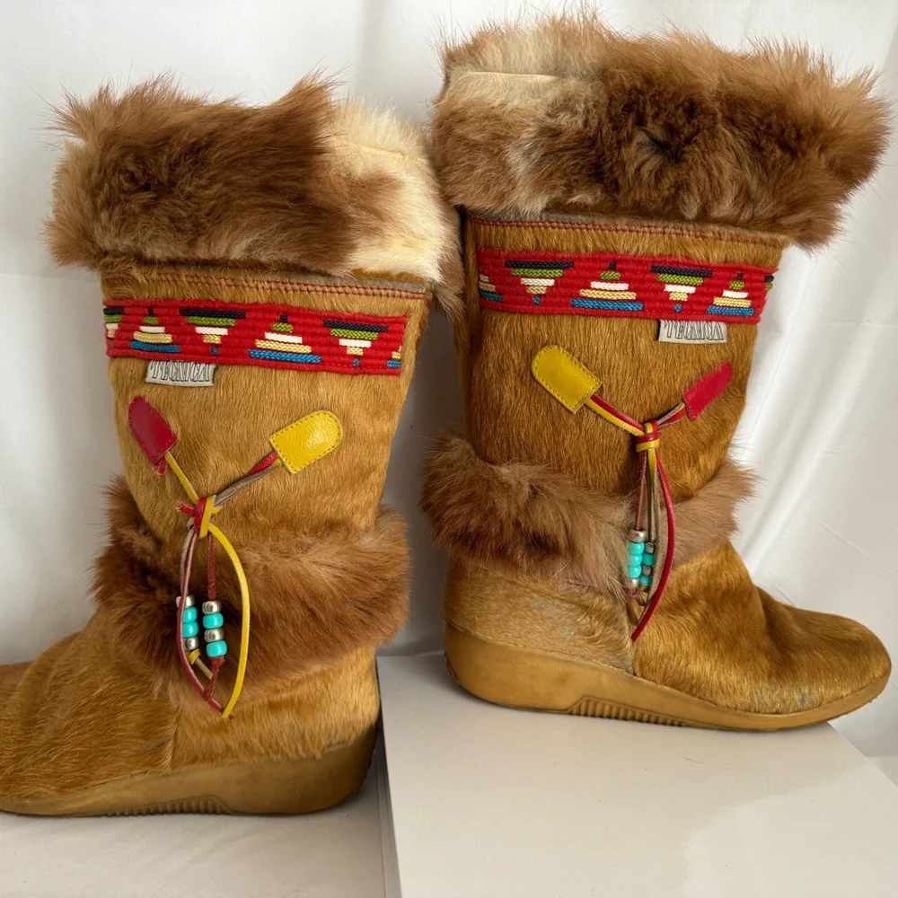 Vintage Tecnica Apres Ski Italian Boots with Fur and Colorful Accents size 9.5 - Picture 7 of 16